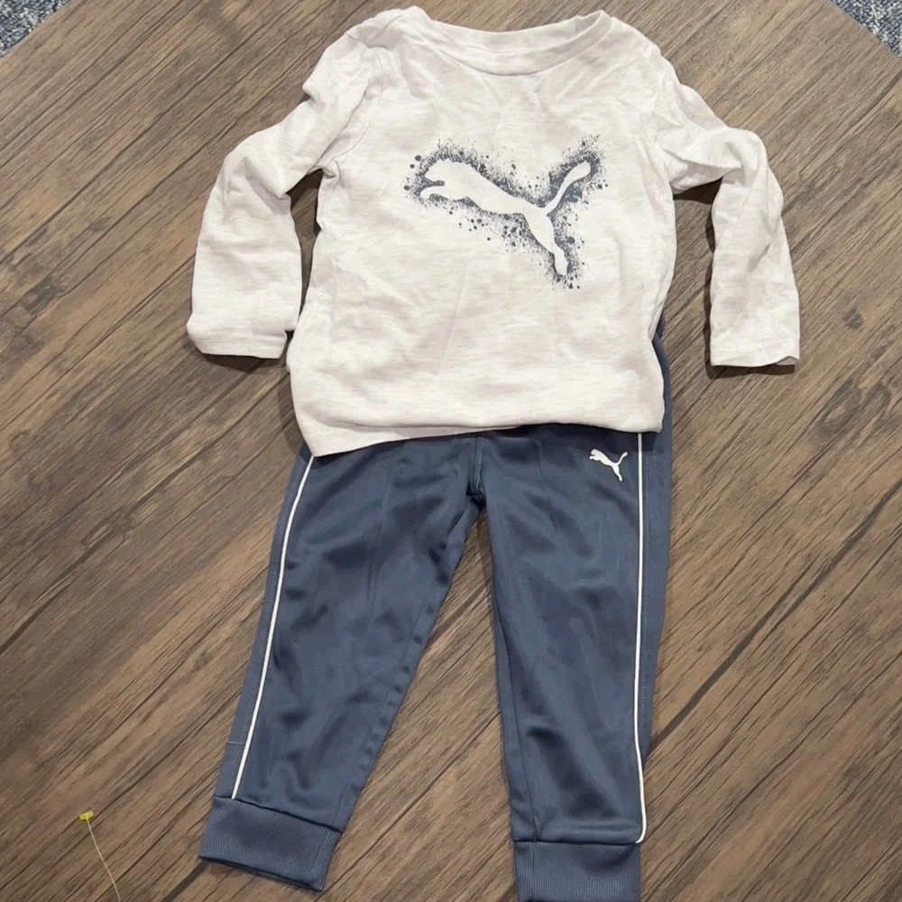 PUMA Outfit Elastic Waist Blue Pants. Heather Grey Long Sleeve Puma Logo… - Picture 2 of 10